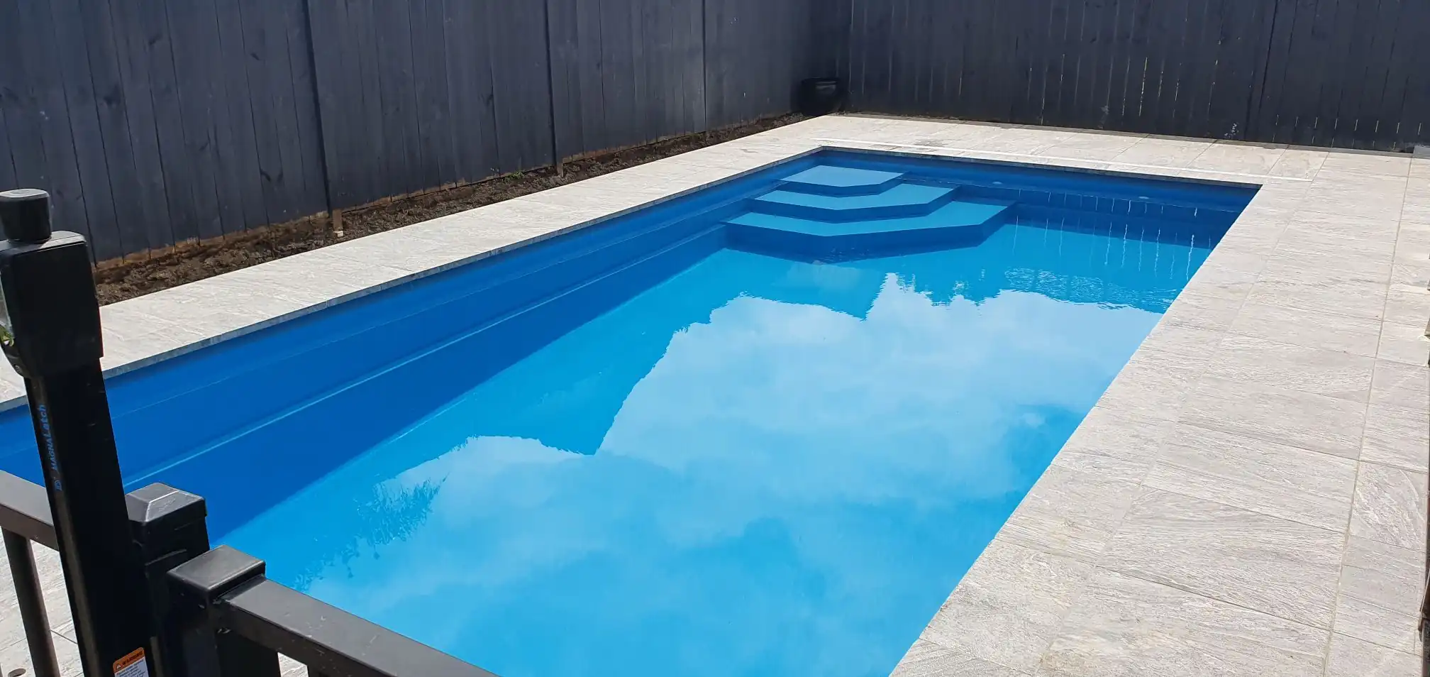 8 meter inground fibreglass swimming pool