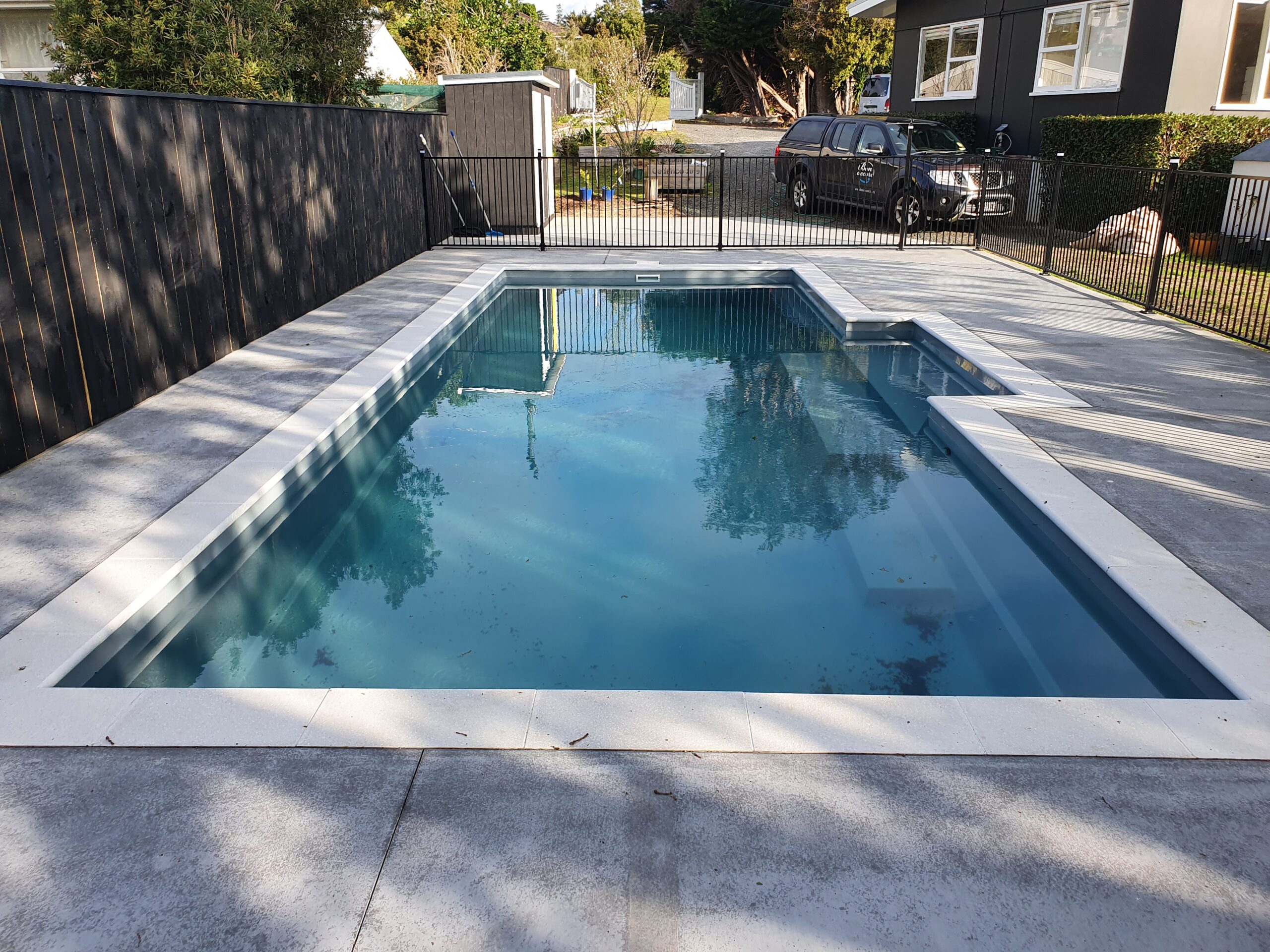 Fibreglass swimming pool