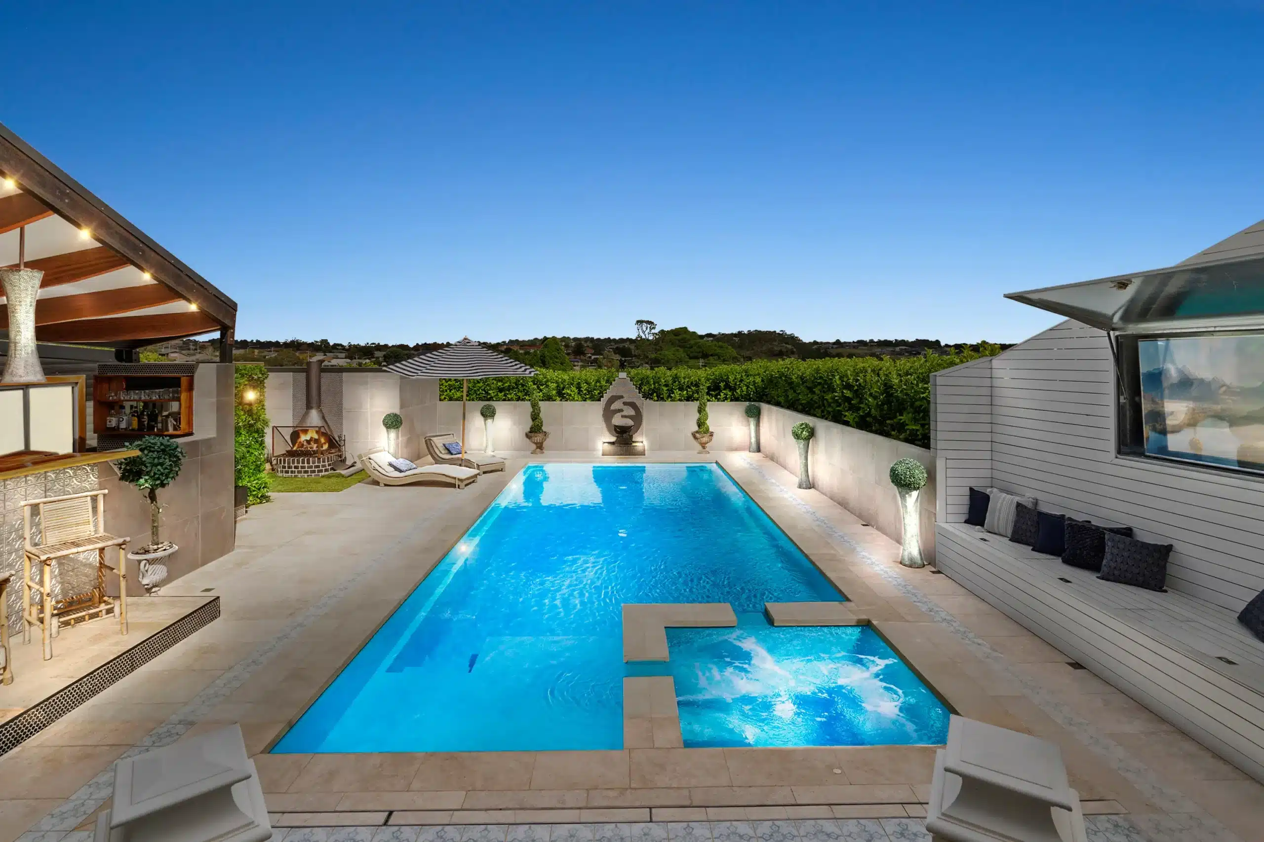 PHOTO LP AU Absolute 10 Aquamarine Goulburn 2021 003